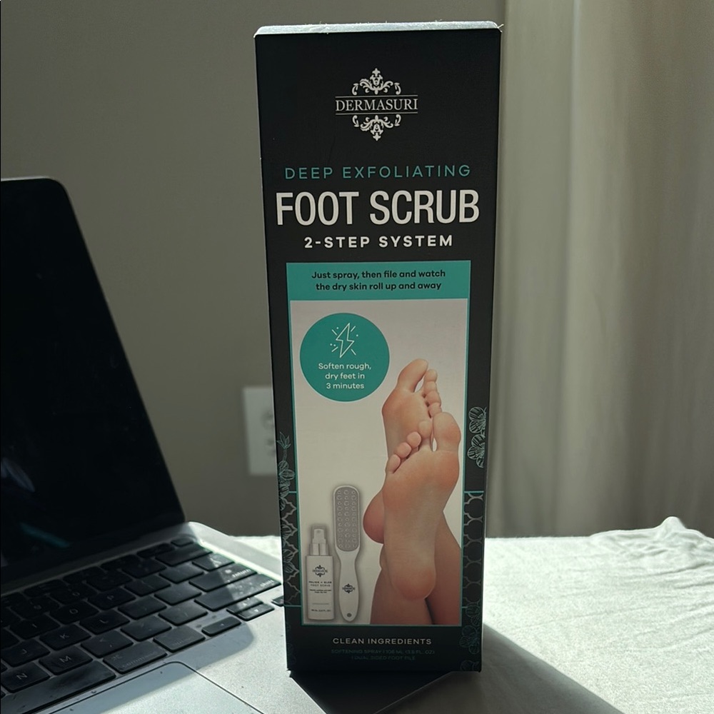 Dermasuri Deep Exfoliating Foot Scrub 2-Step System